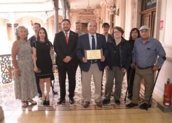 La Uach reconoce a Investigadores