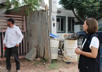 Visita la regidora Isela Martínez de nueva cuenta a los vecinos del Porvenir II