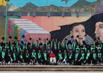 Concluyen su formación más de 700 estudiantes  de la Universidad Tecnológica de Chihuahua