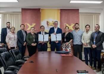 Firma UPCH y Universidad de Xalapa acuerdo en materia de innovación y tecnología