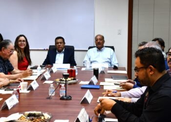 Fortalece SEyD acciones preventivas contra el sarampión en preparatorias