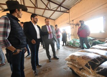Encabeza el Rector de la UACH reunión de planeación académica en la Facultad de Ciencias Agrícolas y Forestales en Delicias