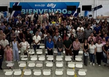 Capacitan a más de 280 docentes de Secundarias Estatales de Juárez  en redes colaborativas de aprendizaje