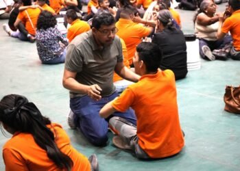 Participan 300 estudiantes de Centros de Atención Múltiple  en Taller de Ritmoterapia
