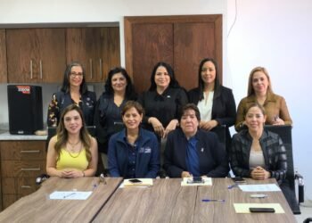 Aprueban en Comisión de Mujer, Familia, la convocatoria para celebrar el primer cabildo de mujeres