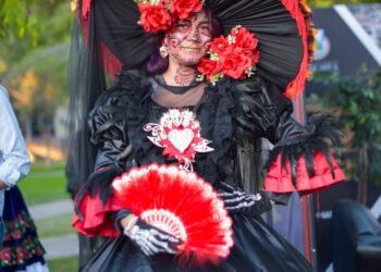 Realizan en la UACH la tradicional Verbena 2025 ¡Viva la Muerte!