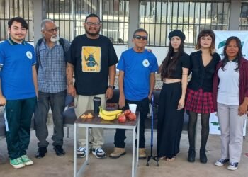 Realizan segundo encuentro literario en el Conalep Juárez I, «Martes de frutas y verduras»