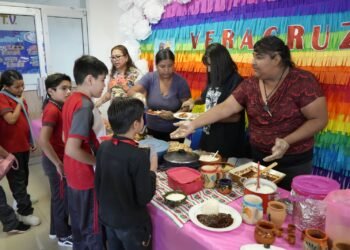 Organiza la primaria Federico de la Vega su tercera muestra gastronómica