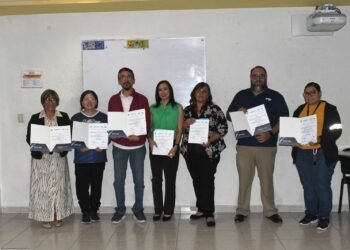 Nombra UTCJ a ocho docentes como Profesores de Tiempo Completo