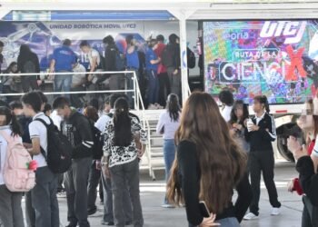 Atiende Ruta de la Ciencia a 600 estudiantes de preparatoria en un mes