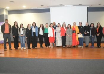 Imparte la Defensoría de Derechos Universitarios conferencia «La violencia de género en las relaciones