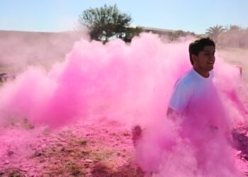 FZyE de la UACH realiza su 1ª Carrera Recreativa de Colores «Libre de Violencia»
