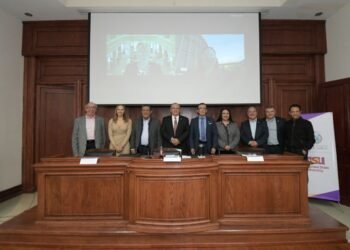 UACH y ASU presentan curso de alta calidad en inglés especializado para la industria de semiconductores