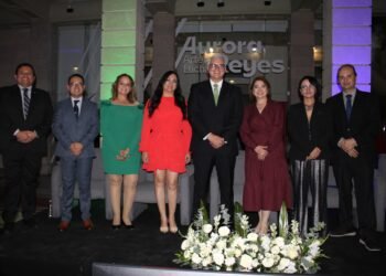 Celebra UPCH su 17 aniversario con apertura de nuevo programa educativo