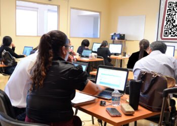 Destaca El Colegio de Chihuahua a nivel nacional en encuesta sobre inteligencia artificial generativa