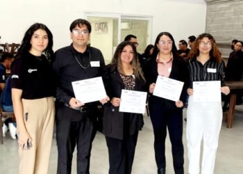Obtienen estudiantes de la FI-UACH primer lugar nacional en el QATM Challenge 2025     Estudiantes de la Facultad de Ingeniería de la Universidad Autónoma de Chihuahua