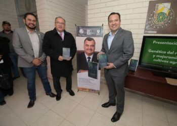 Concluyen actividades por el 45.° Aniversario del Posgrado de la FCAyF