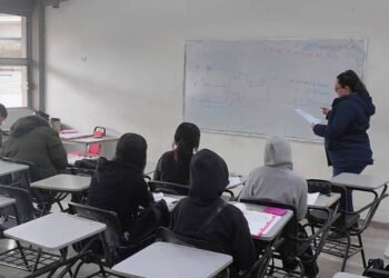 Ofrece Conalep asesorías intersemestrales, cursos de regularización y certificaciones internacionales