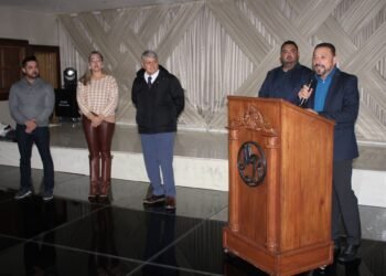 Reciben 215 docentes de secundarias estatales de Juárez capacitación sobre inteligencia artificial