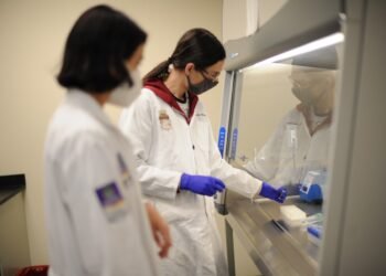 Recomienda la UACH realizarse análisis clínicos para conocer tu salud