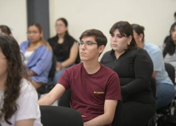 Invita Consulado de Estados Unidos a la comunidad UACH a participar en el programa BridgeUSA