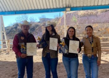 Fortalecen formación docente con talleres académicos  por el 120 aniversario de la IByCENECH