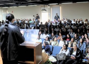 Realiza Ibycenech ciclo de conferencias formativas con motivo de su 120 aniversario