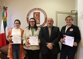 Entrega El Colech reconocimientos a las y los docentes mejor evaluados