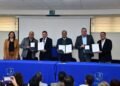 Firma Escuela Normal Superior convenio de colaboración con las secciones 8 y 42 del SNTE
