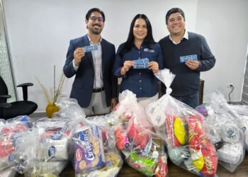 Regidores del PAN entregan despensas en apoyo a la lucha contra el cáncer infantil