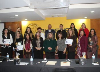 Participan docentes de la IByCENECH en concurso estatal de lectura