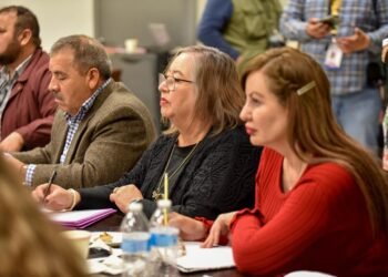 Capacitan SEyD y Unicef a figuras educativas para prevenir la violencia e impulsar la igualdad