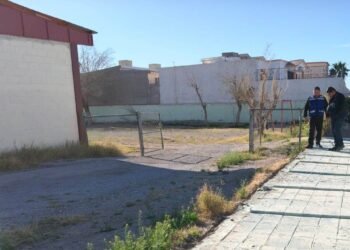 Rehabilitará gobierno del estado barda perimetral en la escuela primaria 21 de Marzo