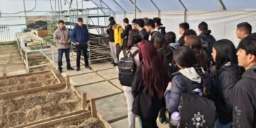 Conocen más de mil estudiantes de preparatoria oferta educativa de la UT Parral