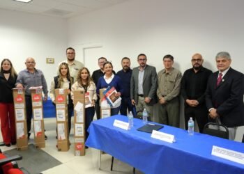 Entrega SEyD equipos de robótica a seis escuelas de Ciudad Juárez, impulsan capacidades