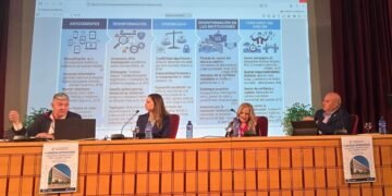 Participa director de El Colech en congreso internacional de comunicación y pensamiento en España