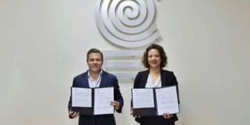 Firman Cobach y UTCH Sur convenio de colaboración académica y tecnológica