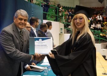 Egresa UT Paso del Norte 184 nuevos profesionistas en diversas áreas