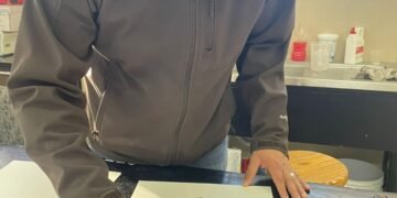 Resguarda FZyE-UACH colección de 4,800 plantas en su Herbario Científico