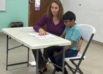 Participan estudiantes de Educación Especial en concurso de lectura “Don Quijote”