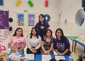 Logran alumnas del CECyT 21 primer lugar en programa STEAM con proyecto animal