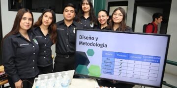 Presentan estudiantes de la UT de Parral más de 60 proyectos innovadores