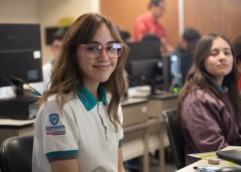 Fortalece Tecnológico de NCG el talento juvenil con encuentro del conocimiento