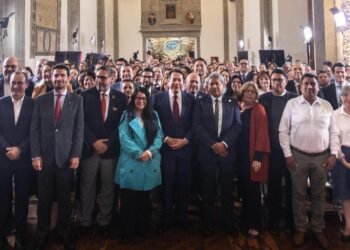 Participa El Colegio de Chihuahua en presentación de resultados de encuesta nacional sobre uso de IA