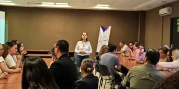 Realizan primer encuentro de centros de atención múltiple en la región centro-sur