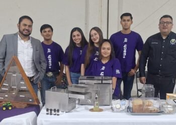 Participa FCAyF-UACH en Feria Agroalimentaria e Innovación Sustentable