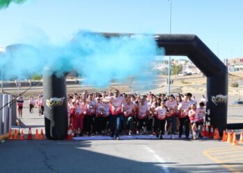 Participan 1,200 personas en la 5.ª Carrera Run Fun UACH – Contadores Públicos