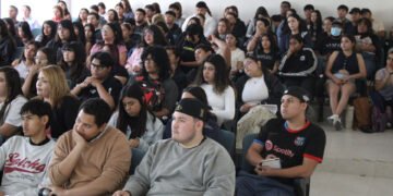 Preparan a estudiantes de la UT Paso del Norte para iniciar sus estadías con plática