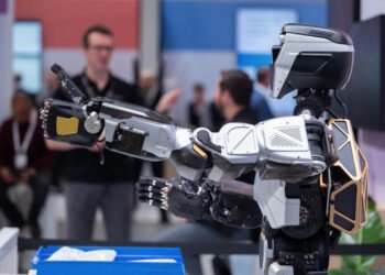 Viaja rector de la UTCJ a Alemania para fortalecer vinculación industrial