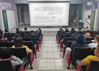 Fortalece Conalep el entorno familiar y académico de más de 1800 personas